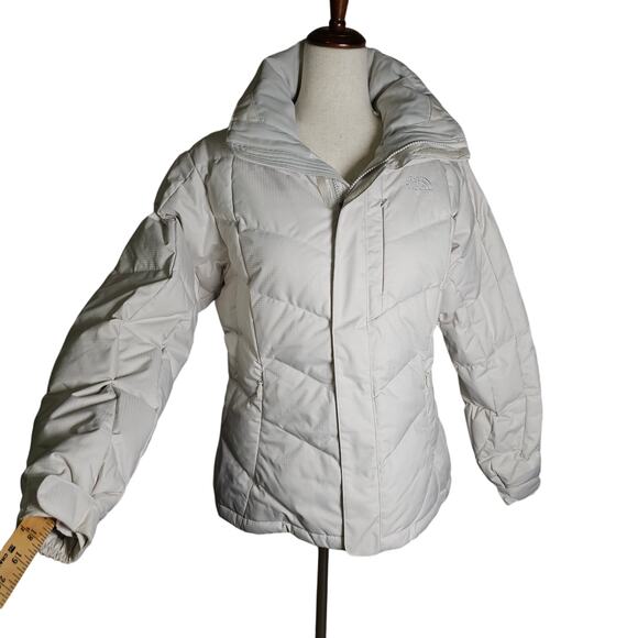 Northface Goosedown, 600 Fill,  Winter White, Puffer Jacket Large PTP 21.5 L. 25 - Picture 1 of 11